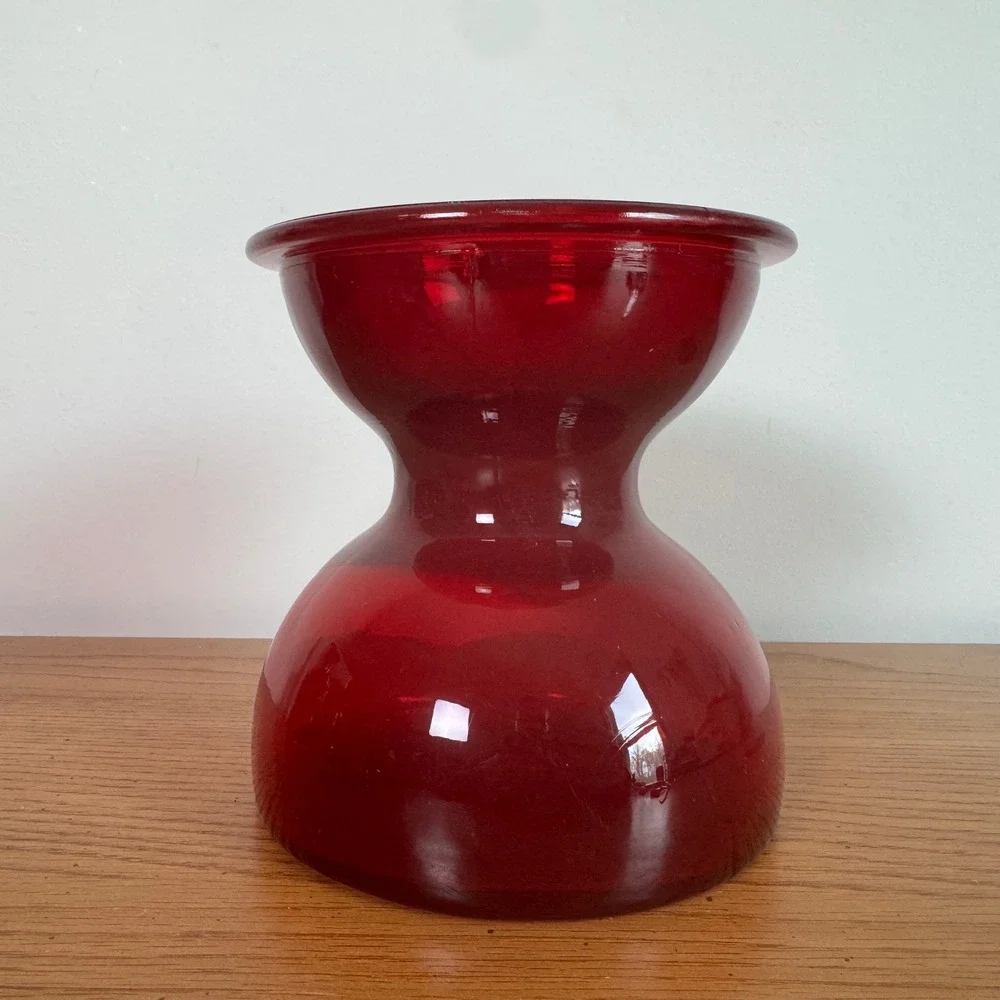Vintage Ruby Red Glass Hourglass Vase MCM Art Glass‎